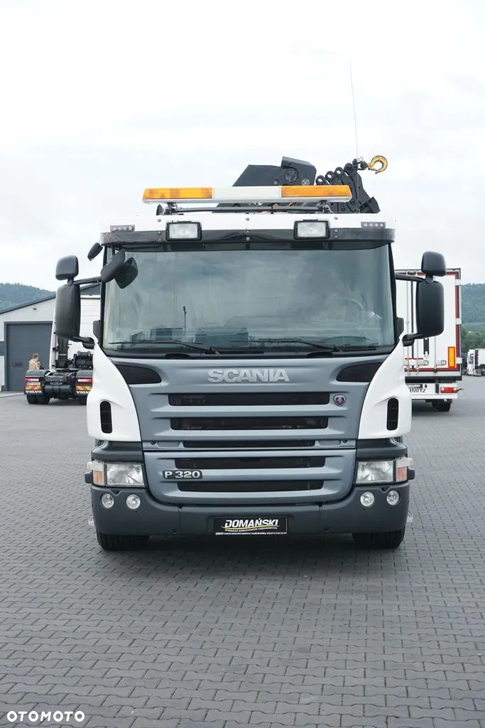 Scania P 320 / 6 X 2 / SKRZYNIOWY + HDS / HIAB 211 EP - 5 / OŚ SKRĘTNA   / WYS. 14 M - 16
