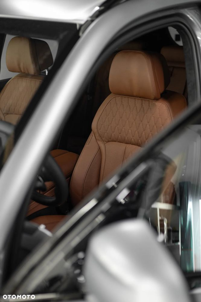 BMW X5 xDrive30d mHEV - 11