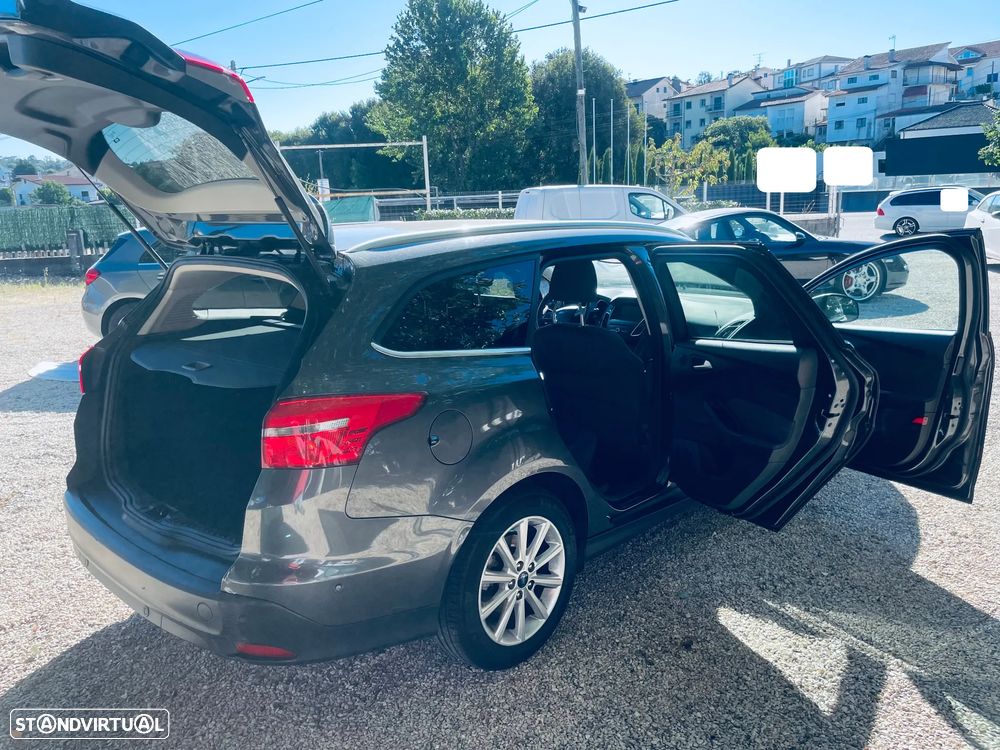 Ford Focus SW 1.5 TDCi Titanium - 9