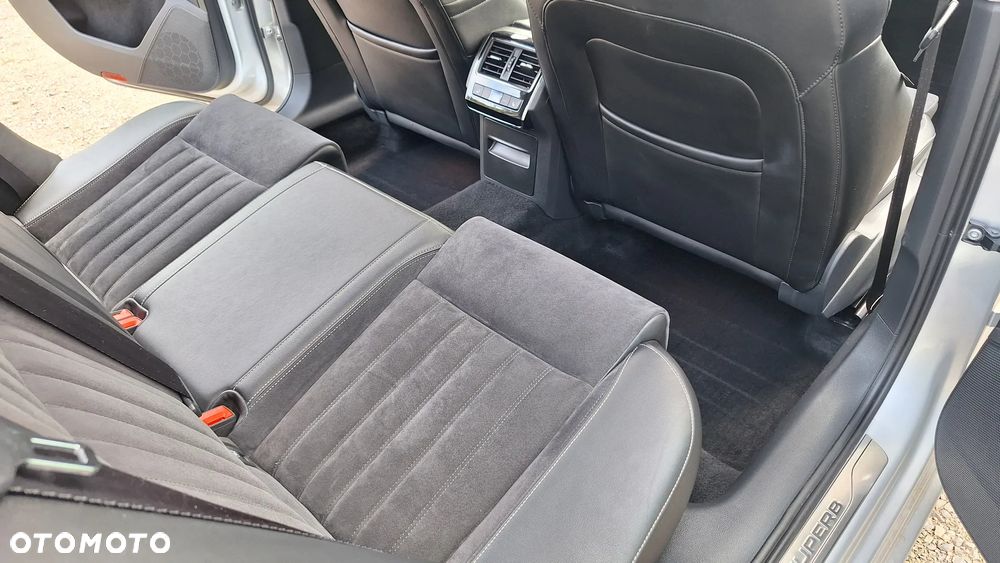 Skoda Superb 2.0 TDI 4x4 Style DSG - 21