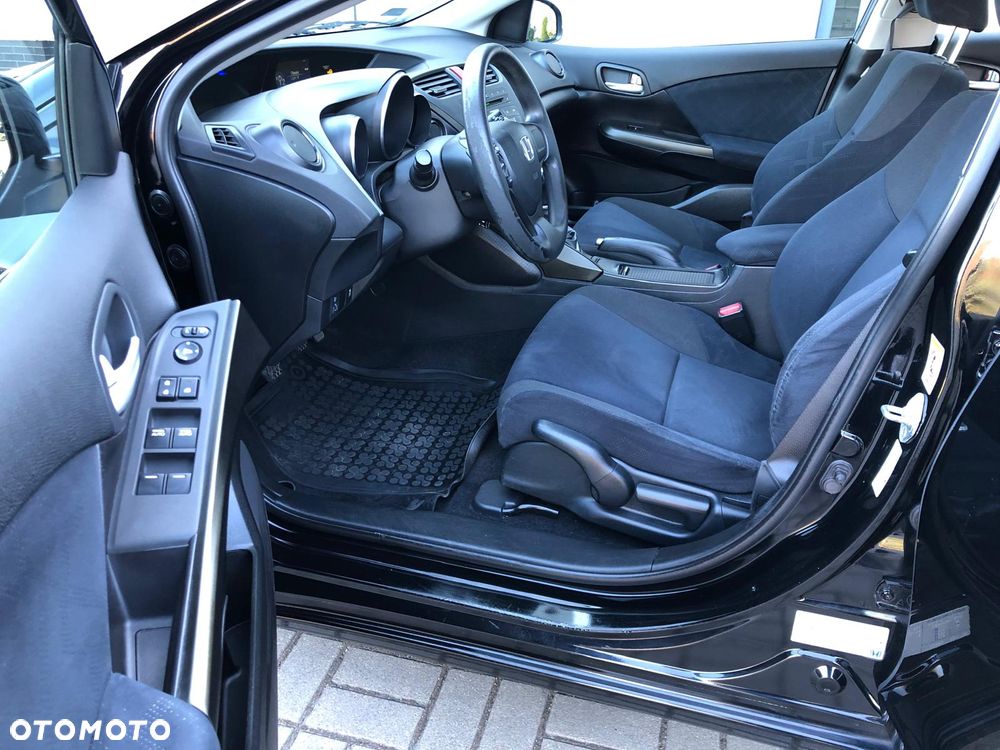 Honda Civic 1.4 Comfort - 12