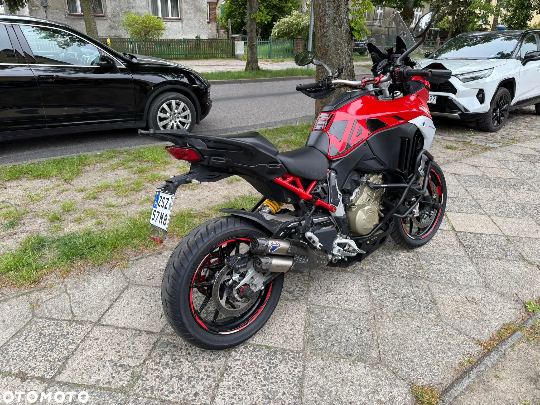 Ducati Multistrada - 12