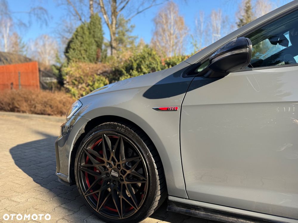 Volkswagen Golf 2.0 TSI GTI TCR DSG - 10
