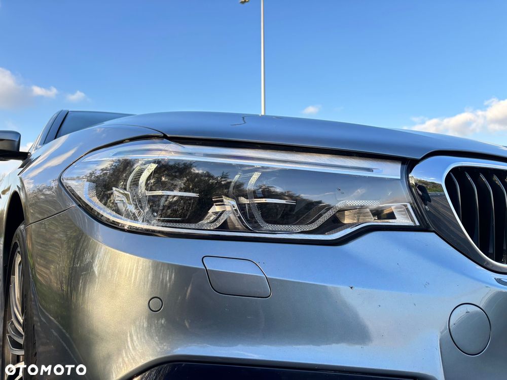 BMW Seria 5 530e iPerformance M Sport sport - 21