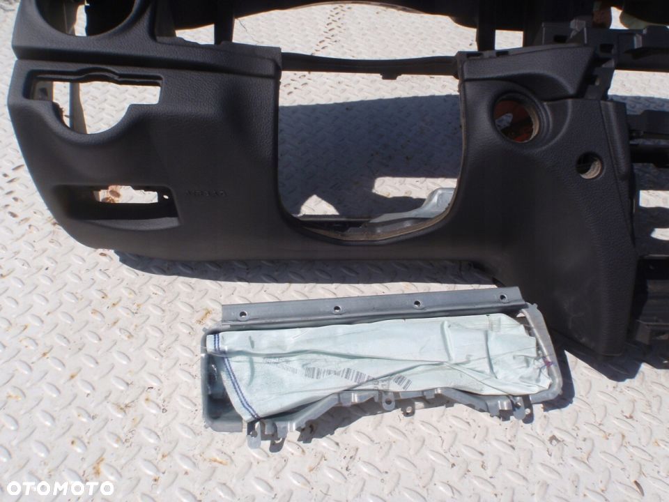 MERCEDES W204 LIFT C DESKA KONSOLA KOKPIT AIRBAG - 4
