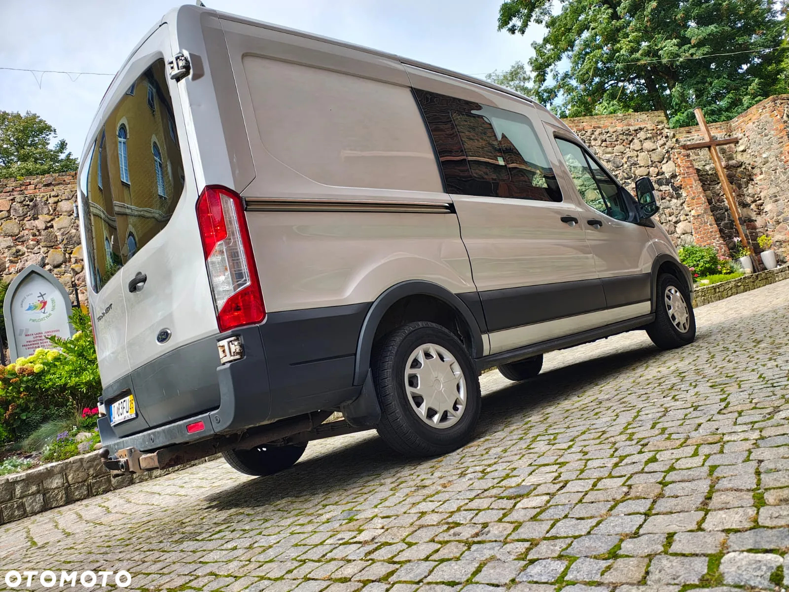Ford Transit - 25