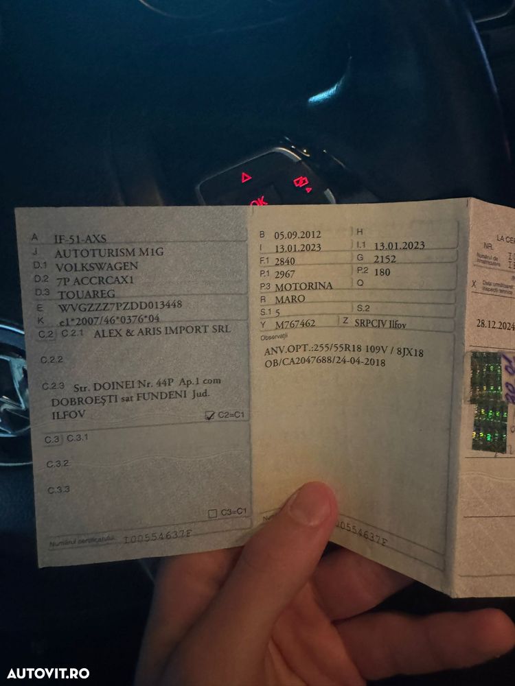 Volkswagen Touareg 3.0 V6 TDI BMT - 11