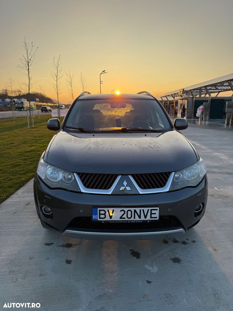 Mitsubishi Outlander 2.2 DI-D Instyle - 10