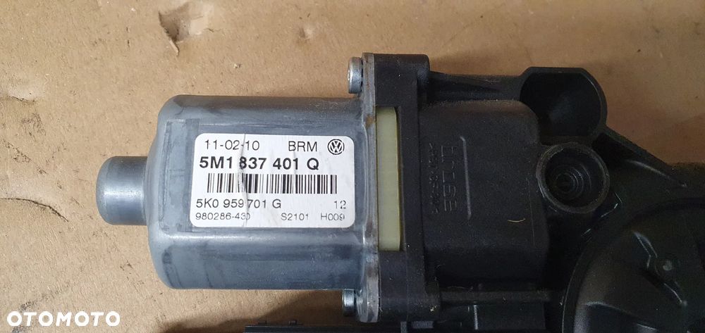 Silniczek szyby lewy przód przedni VW Golf VI 6 Plus 5K0959793A 5M1837401Q 5K0959701G - 7
