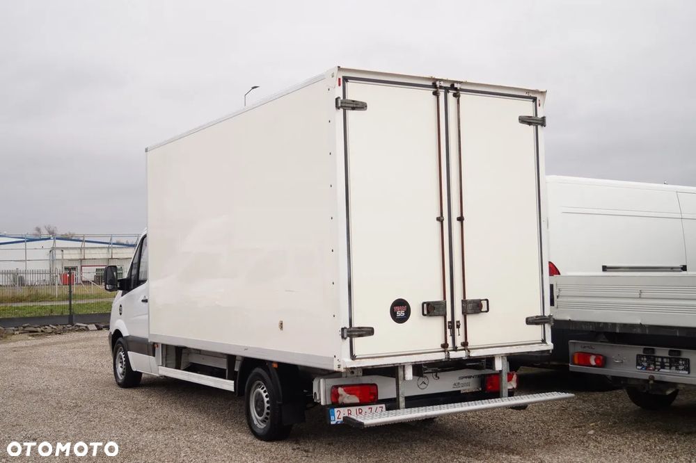 Mercedes-Benz Sprinter - 6