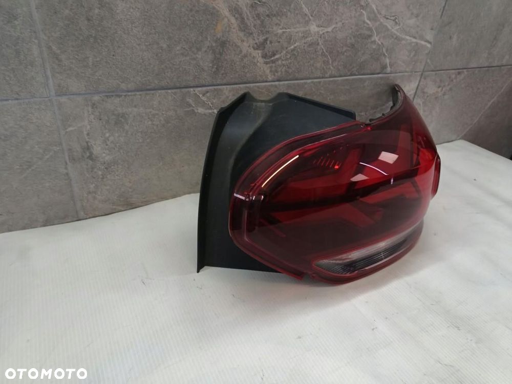 dacia sandero stepway iii 21r- lampa prawy tył 265509530r - 3