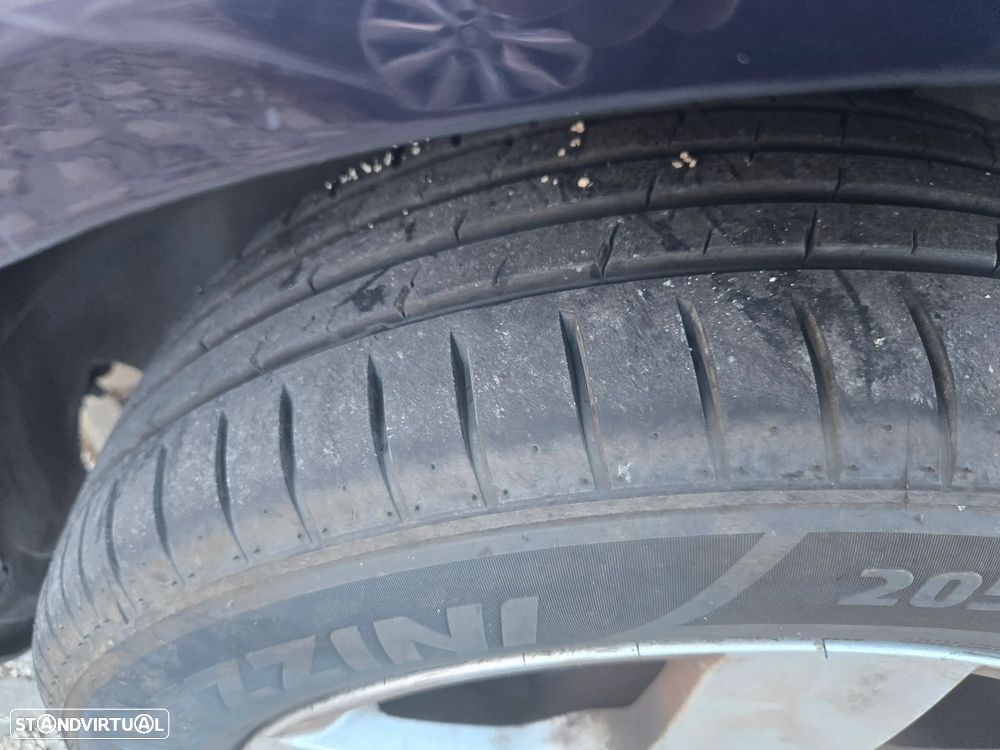 Audi A4 1995 photo 5