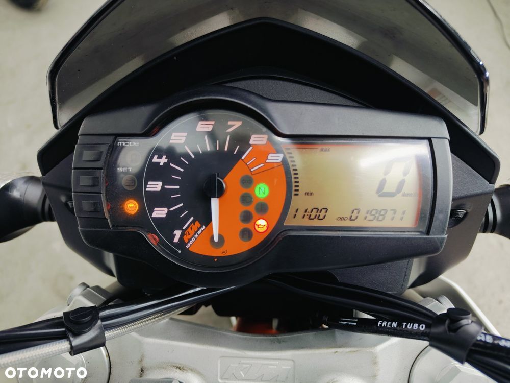 KTM Duke - 17