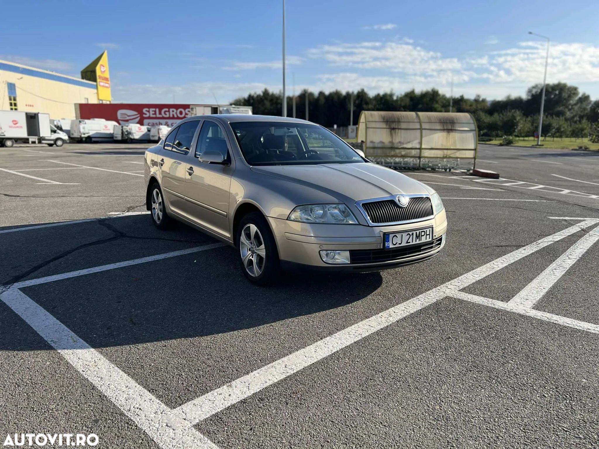 Skoda Octavia 2.0 FSI Trend - 1