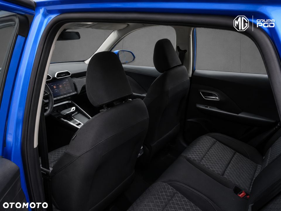 MG ZS Hybrid+ - 10