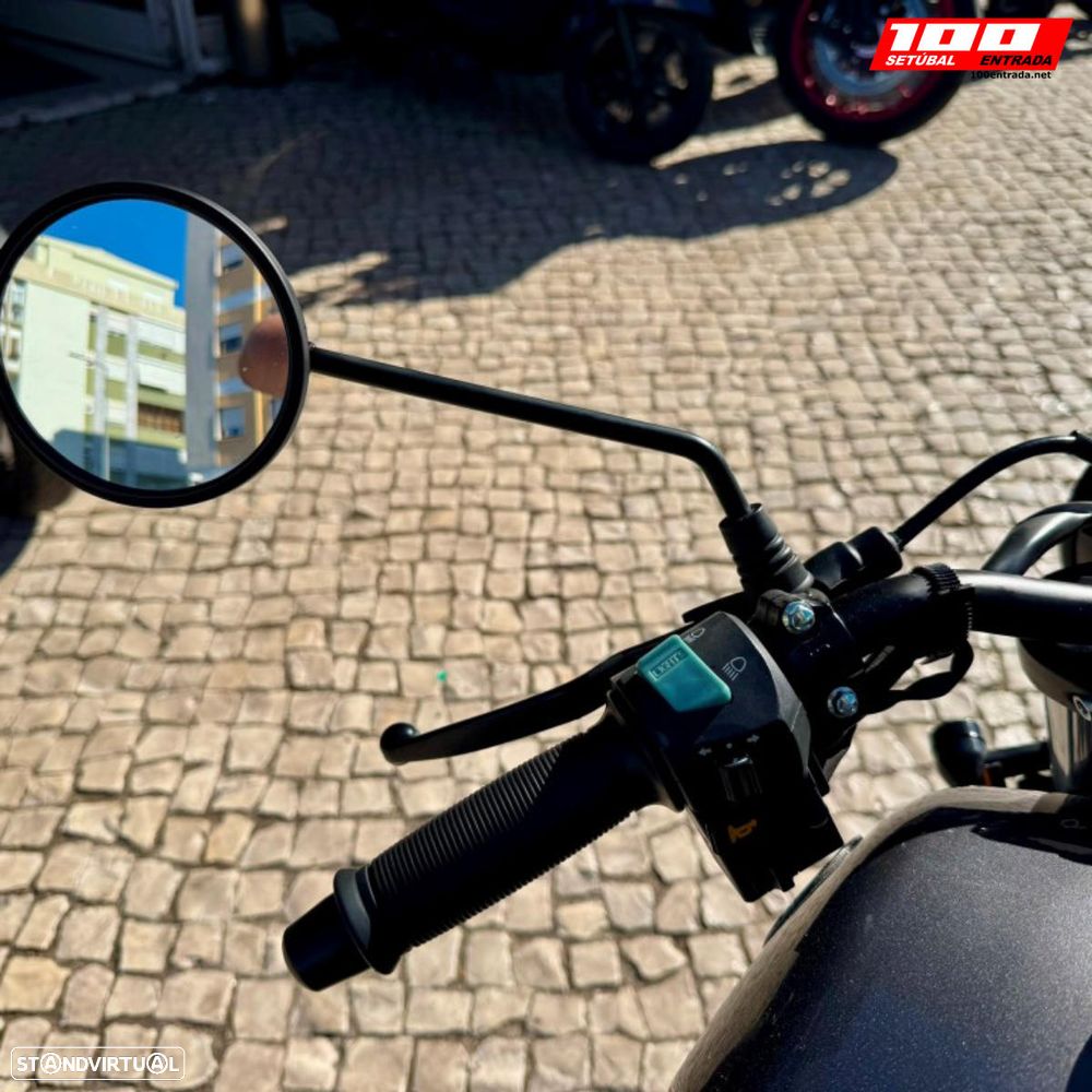 Bluroc Legend 125 - 12