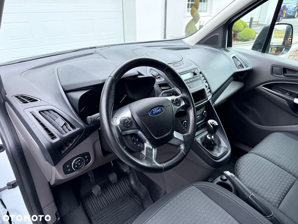 Ford Transit Connect - 10