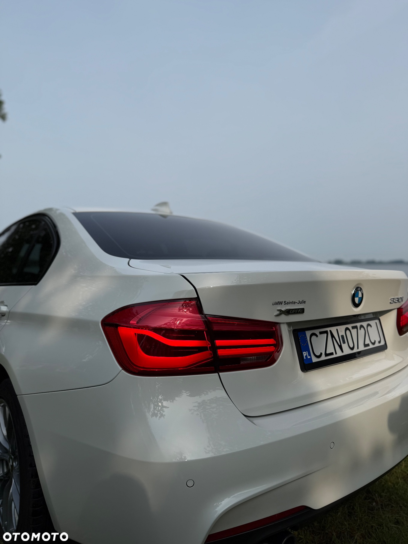 BMW Seria 3 330i xDrive - 4