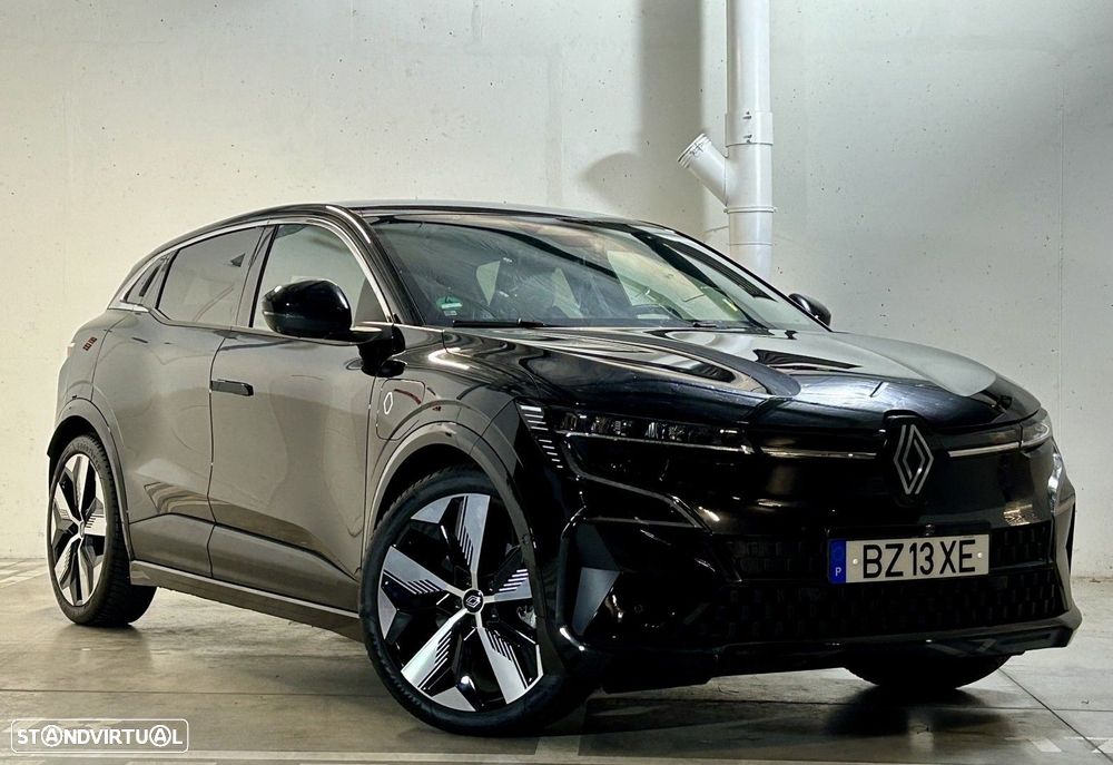 Renault Mégane E-Tech - 3
