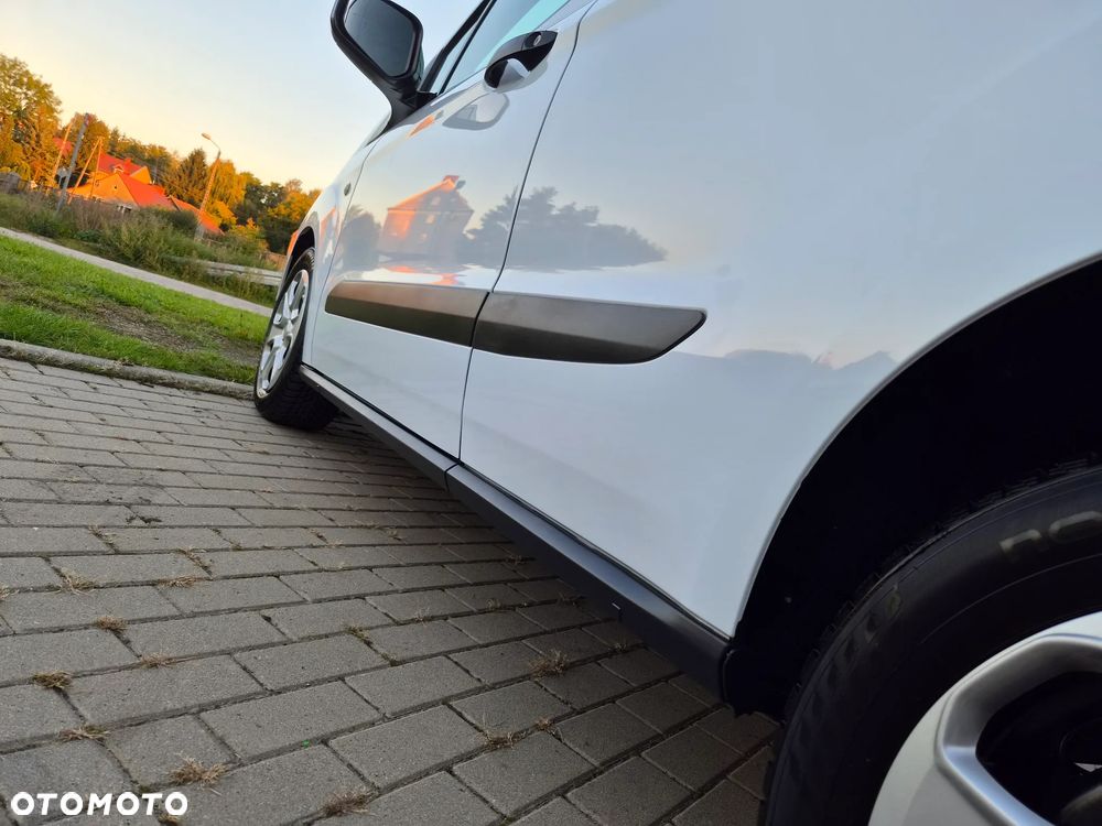 Ford Transit Courier Klimatyzacja Salon PL - 11