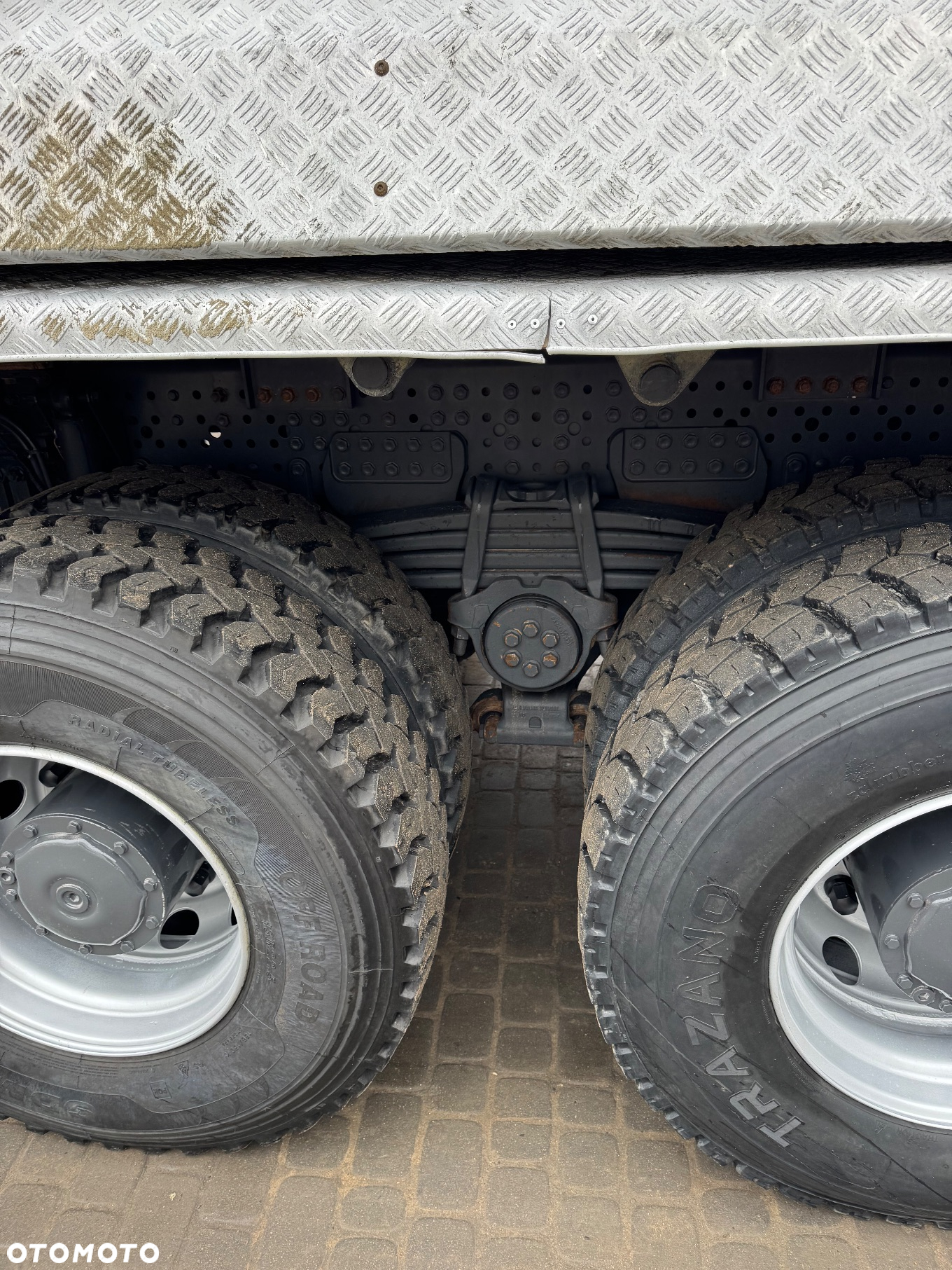 Mercedes-Benz Arocs 41.45  8x8 Stan B.Dobry - 4