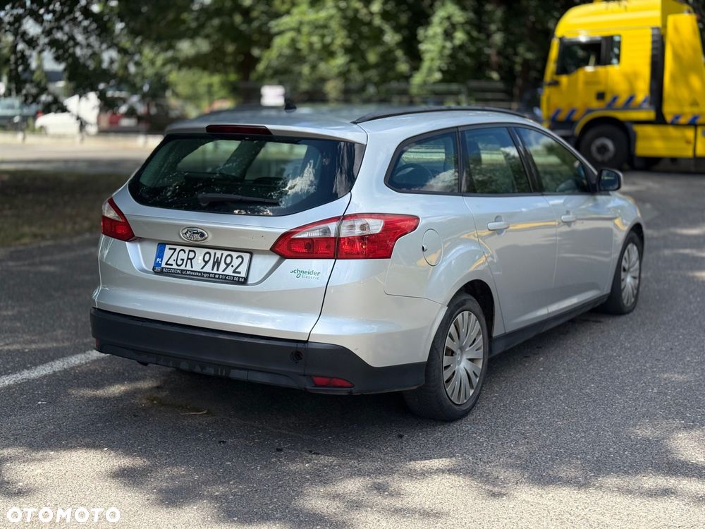 Ford Focus - 5