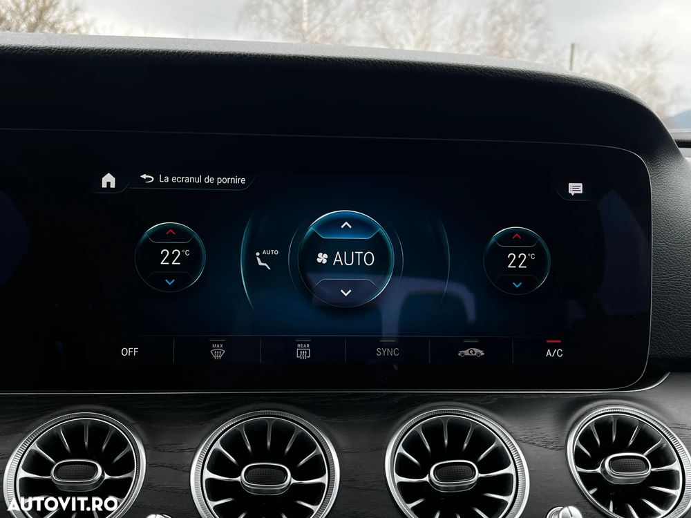 Mercedes-Benz E - 27