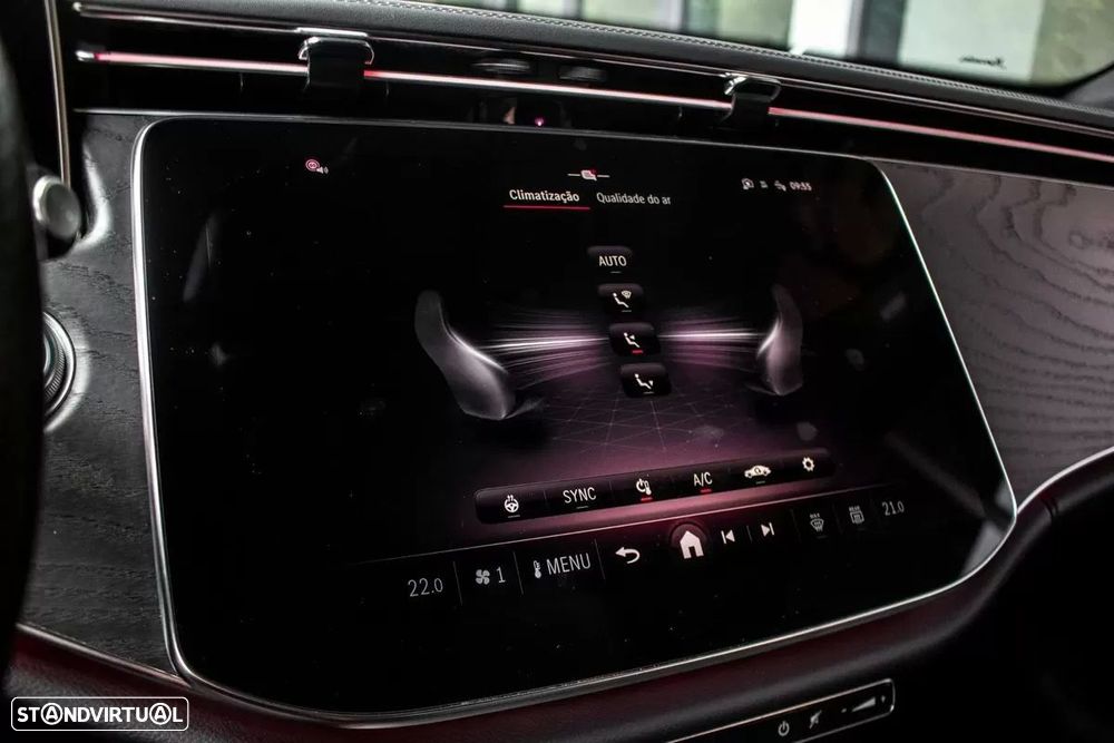 Mercedes-Benz E 220 d AMG Line - 42
