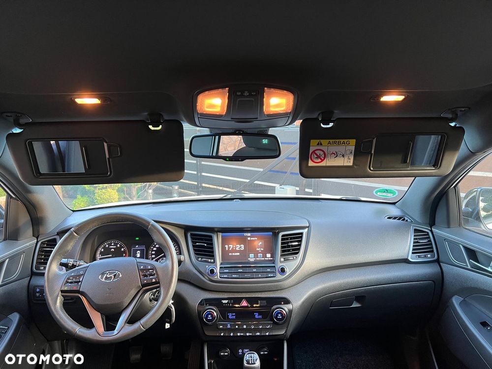 Hyundai Tucson blue 1.6 GDi 2WD Passion - 15