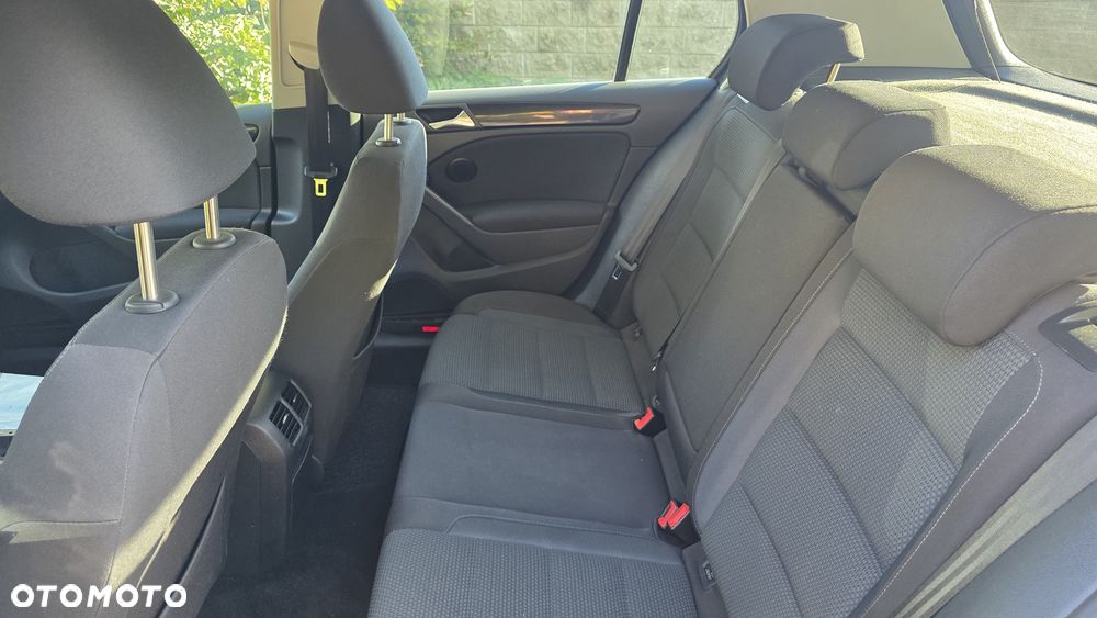 Volkswagen Golf 1.6 Comfortline - 10