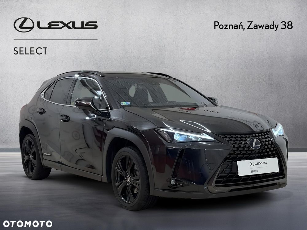 Lexus UX - 8