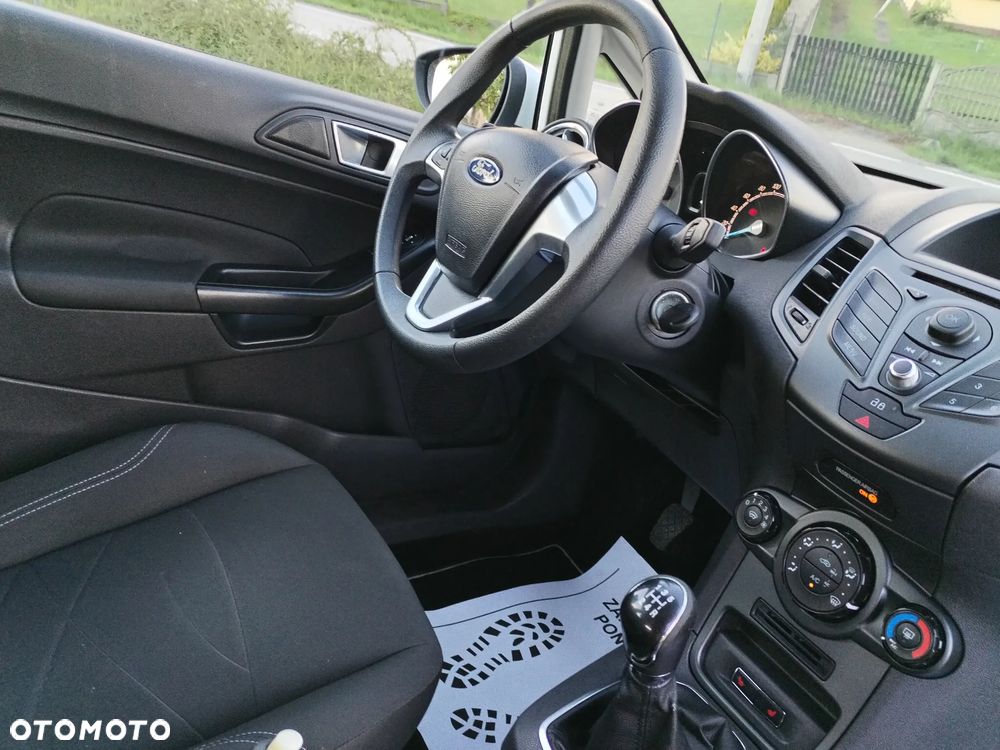Ford Fiesta - 16
