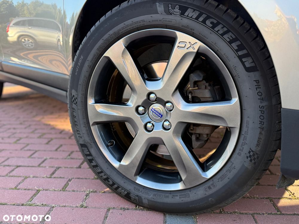 Volvo XC 60 - 6