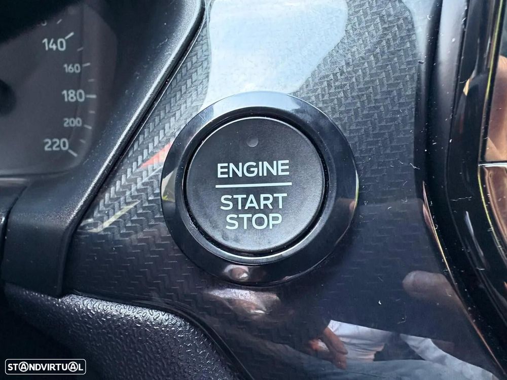Ford Fiesta 1.0 EcoBoost ST-Line - 45