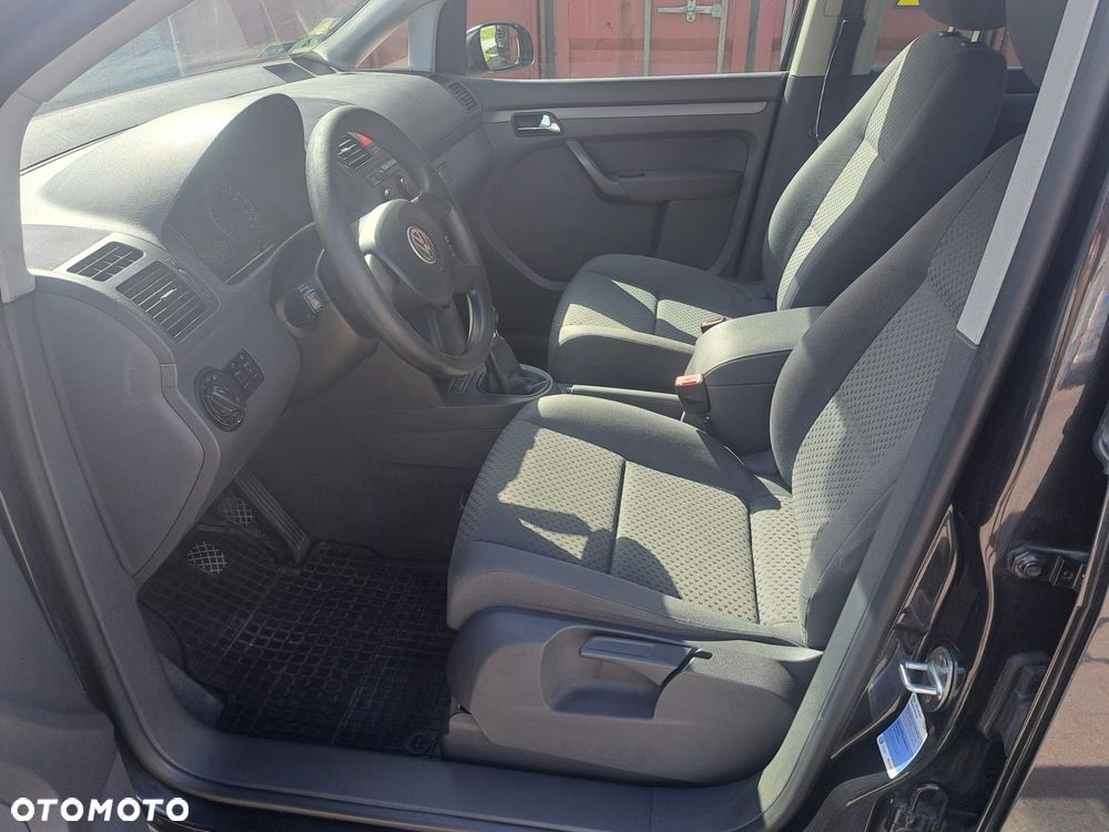 Volkswagen Touran 1.9 TDI Highline - 14