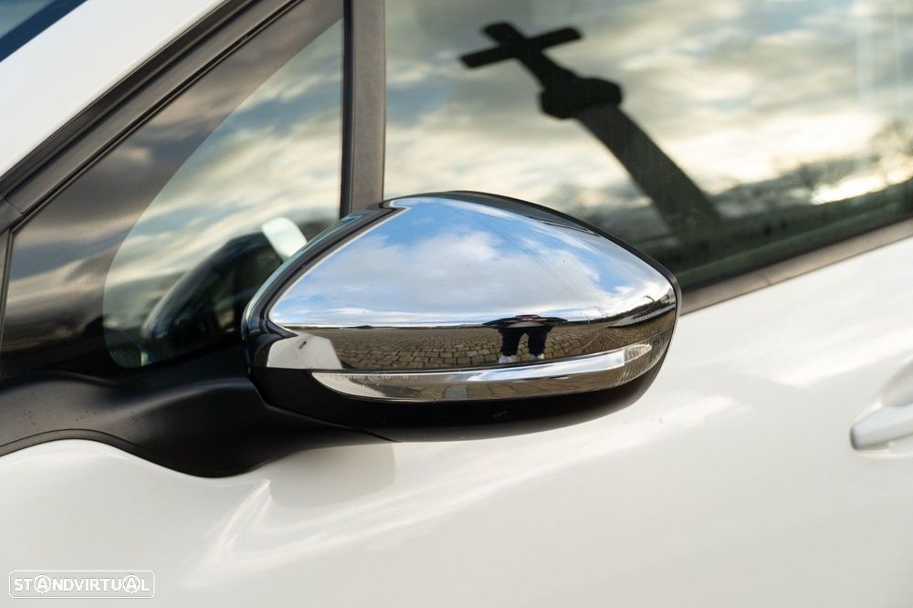 Peugeot 2008 1.2 PureTech Style - 38