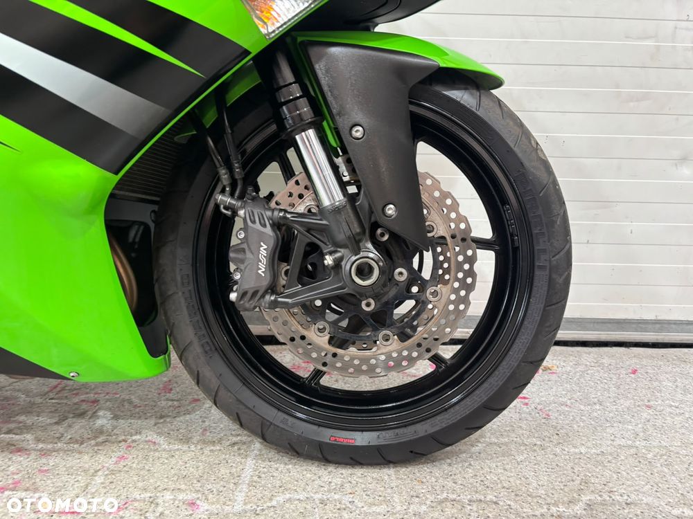 Kawasaki ZX - 20