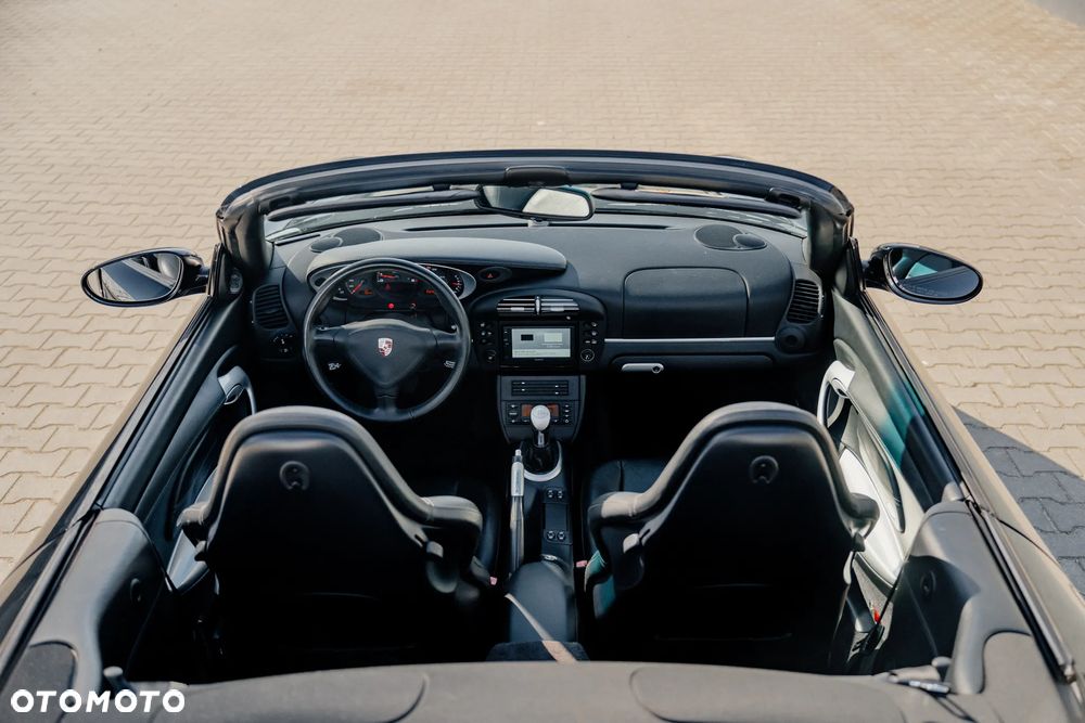 Porsche 911 - 8