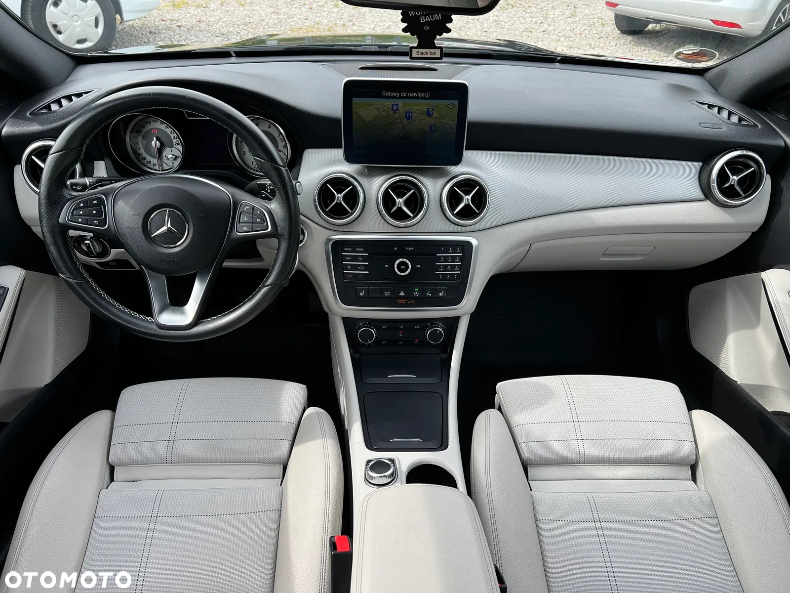 Mercedes-Benz CLA Shooting Brake 180 7G-DCT UrbanStyle Edition - 20