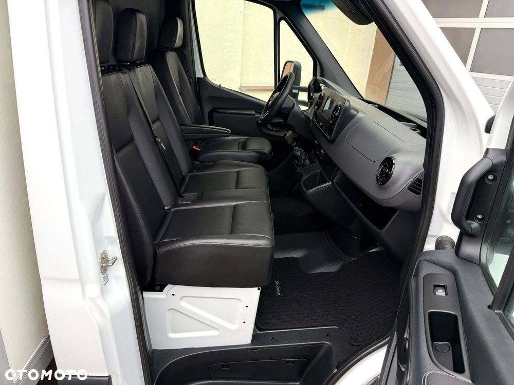 Mercedes-Benz Sprinter 516 CDI Izoterma Winda - 35