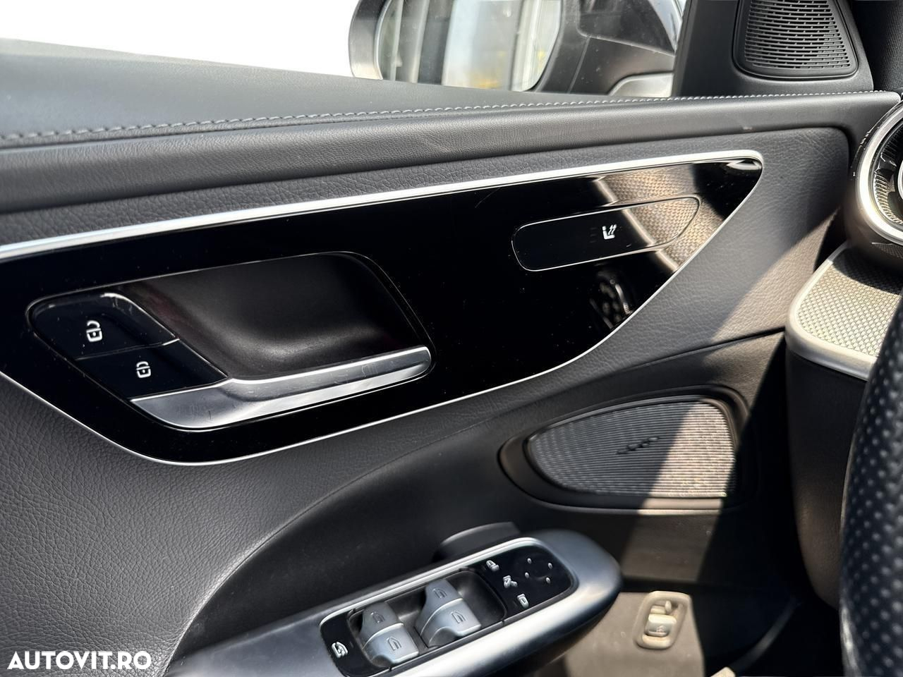 Mercedes-Benz C 300 MHEV 4MATIC - 11