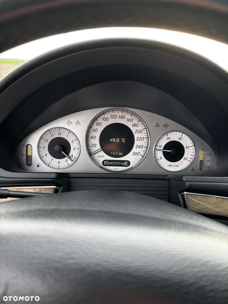 Mercedes-Benz Klasa E - 10