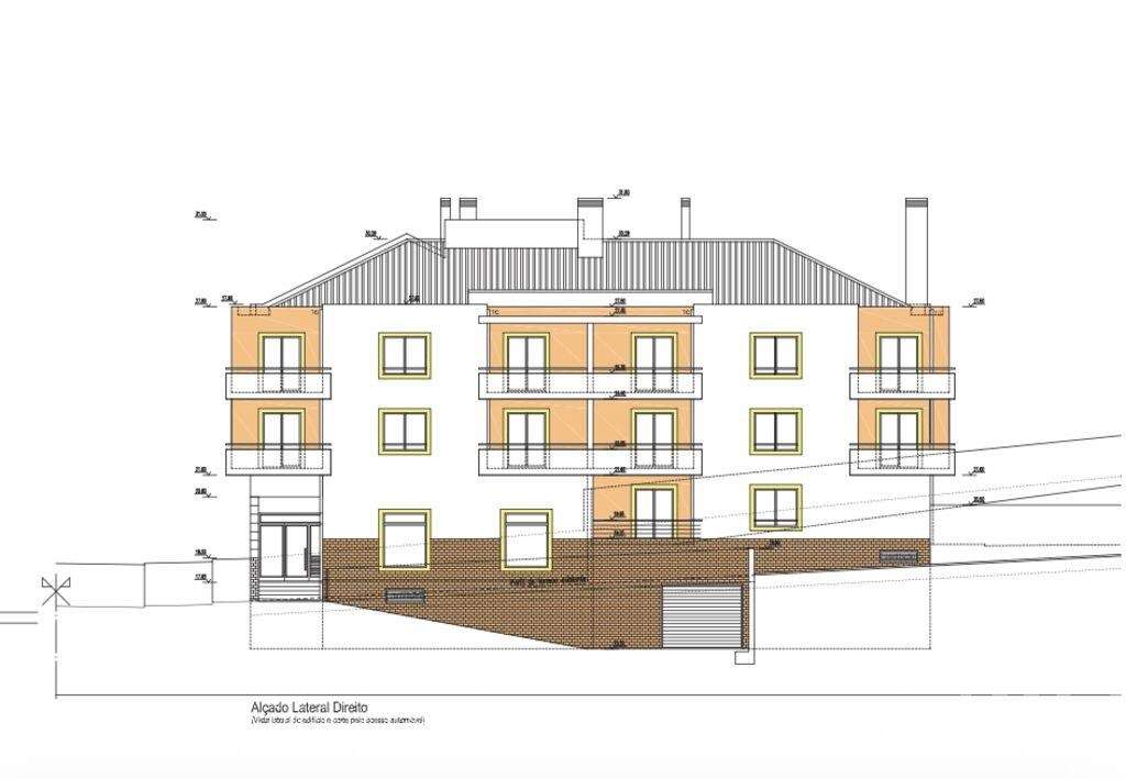 Terreno em Estômbar e Parchal - Grande imagem: 5/9