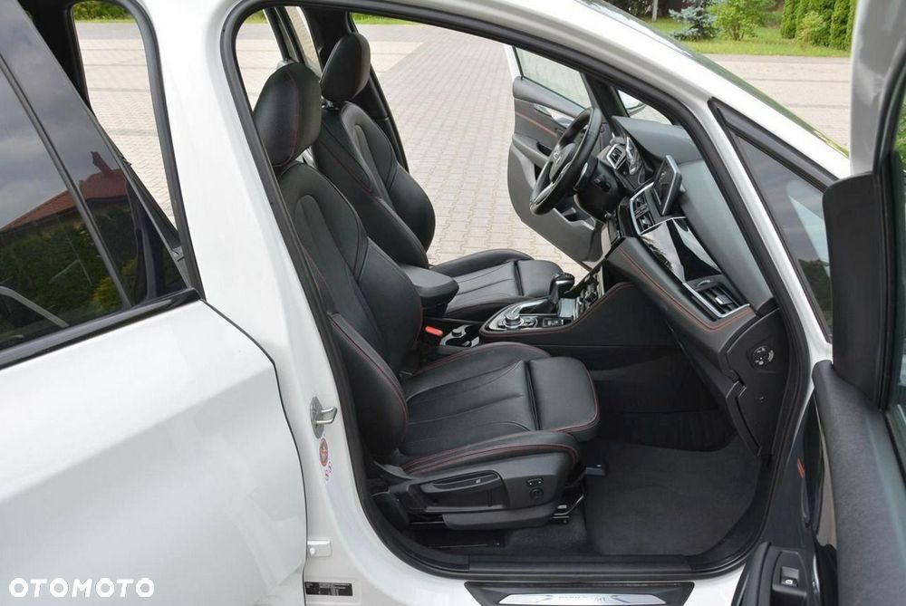 BMW Seria 2 220i Sport-Aut M Sport - 16