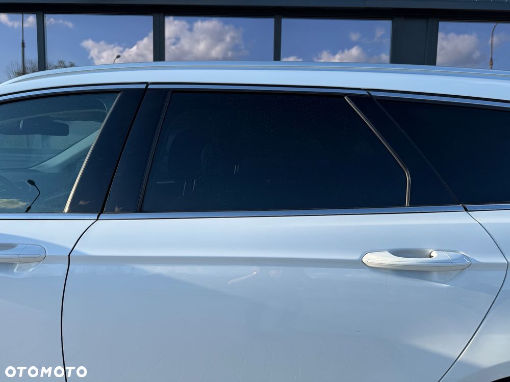 Ford Mondeo 2.0 TDCi Titanium PowerShift - 24