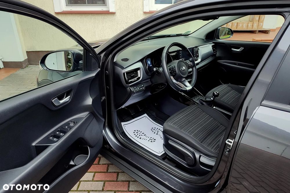 Kia Stonic 1.2 Dream-Team Edition - 12