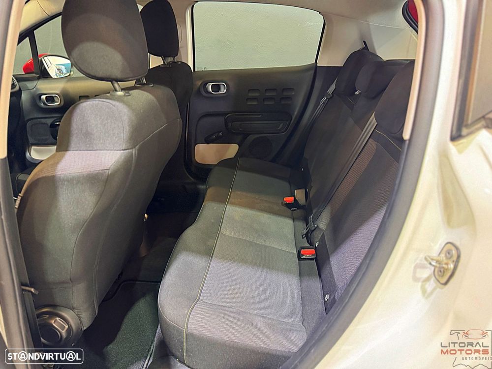Citroën C3 1.2 PureTech Feel EAT6 - 17