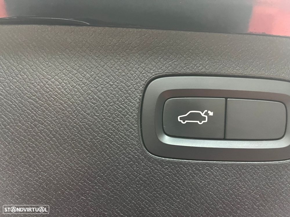 Volvo XC 90 2.0 D4 Momentum - 22