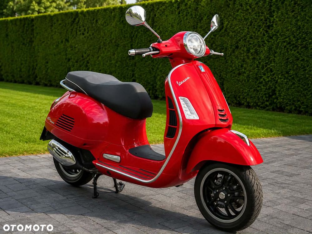 Vespa GTS - 1