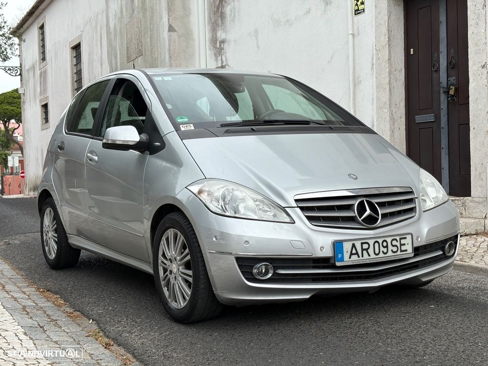Mercedes-Benz A 180 Autotronic Elegance Special Edition - 2